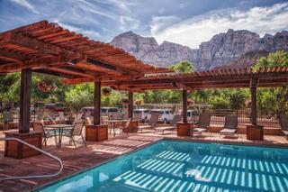 Cable Mountain Lodge