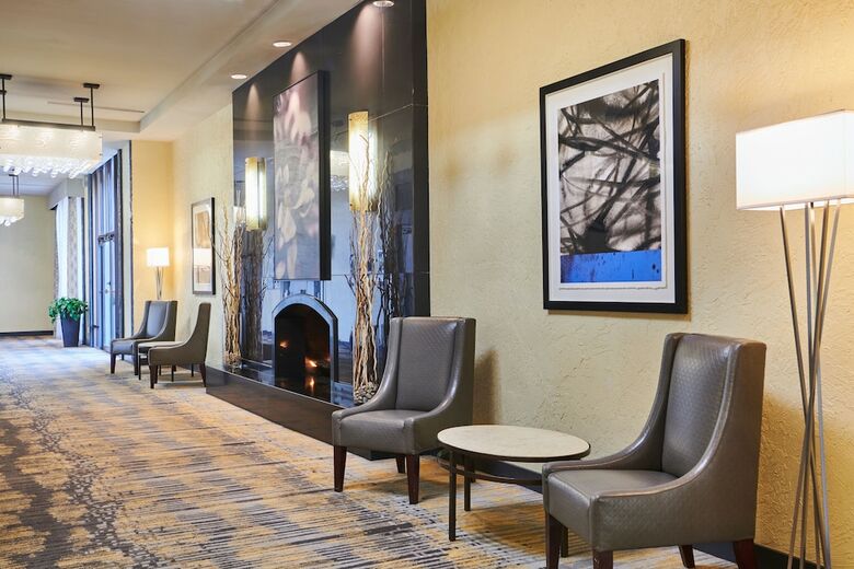 Hotel Doubletree By Hilton Salt Lake City Airport