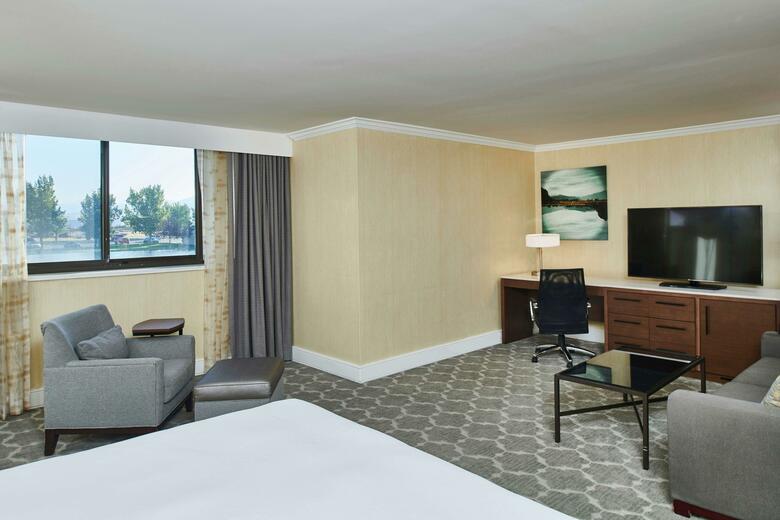 Hotel Doubletree By Hilton Salt Lake City Airport