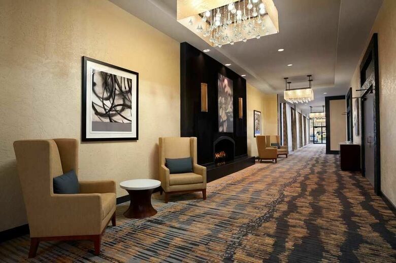 Hotel Doubletree By Hilton Salt Lake City Airport