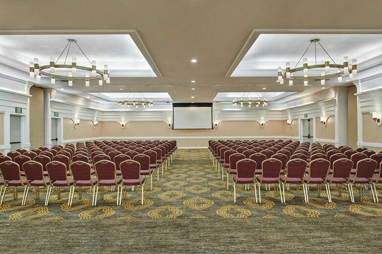 Hotel Doubletree By Hilton Salt Lake City Airport