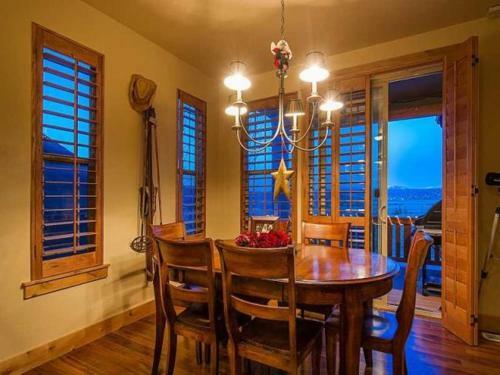 Bear Hollow By Lespri Property Management