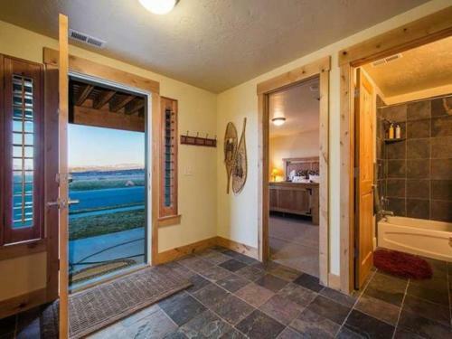 Bear Hollow By Lespri Property Management