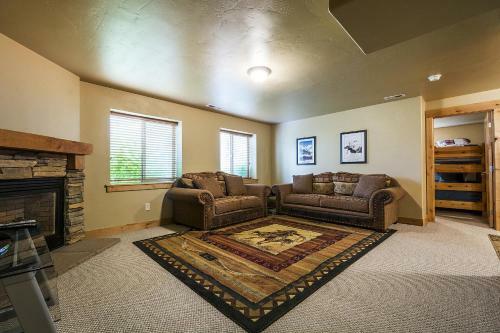 Bear Hollow By Lespri Property Management