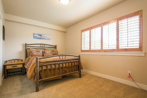 Bear Hollow By Lespri Property Management