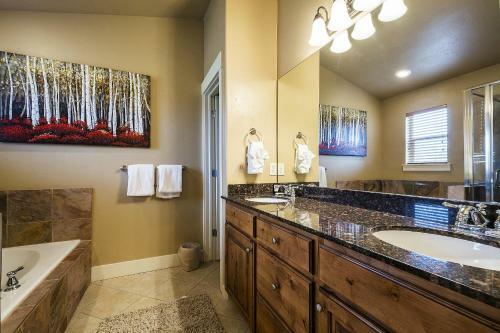 Bear Hollow By Lespri Property Management