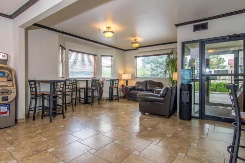 Motel America's Best Inn And Suites Salt Lake City
