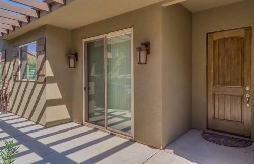 Apartamento Zion's Point At Coral Ridge