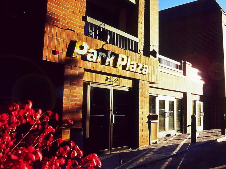 Hotel Raintree's Park Plaza Park City