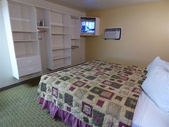 Hotel Coronada Inn & Suites