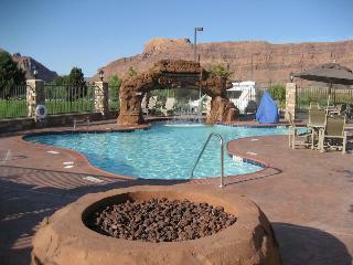 Holiday Inn Express Hotel & Suites Moab