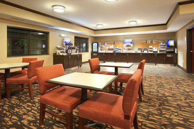 Holiday Inn Express Hotel & Suites Moab