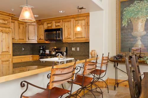 Hotel Lodges At Deer Valley