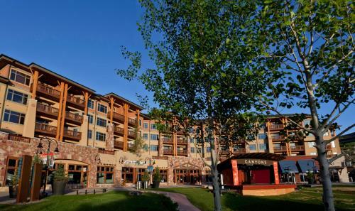 Sundial Lodge By All Seasons Resort Lodging