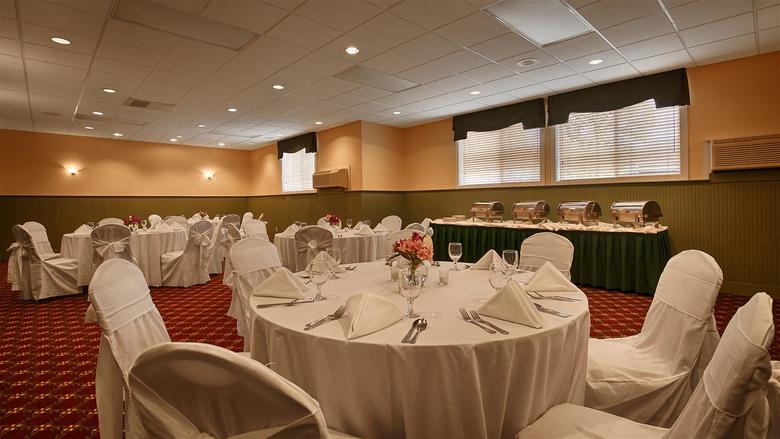 Hotel Best Western Plus Windjammer Inn & Conference Center