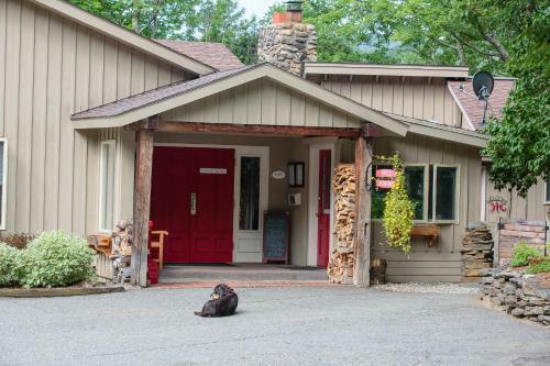 Posada Hob Knob Inn & Restaurant