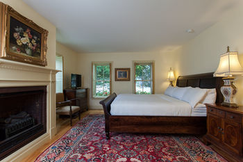 Hotel The Shire Woodstock