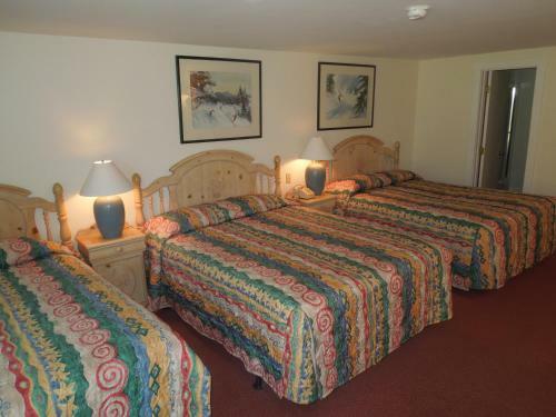 Lodge Mountaineer Inn