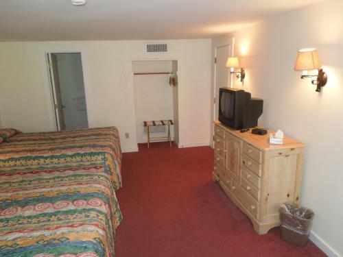 Lodge Mountaineer Inn