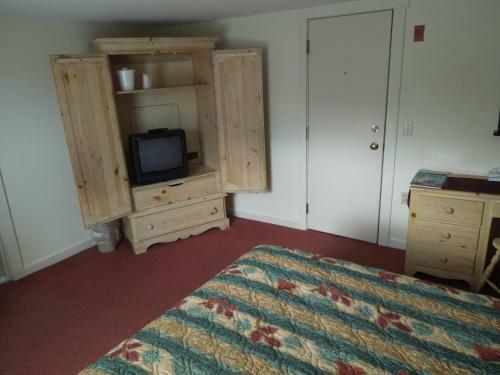 Lodge Mountaineer Inn