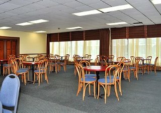 Hotel Ashland Inn & Suites