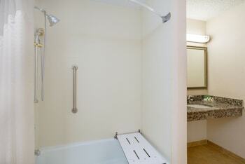 Hotel Holiday Inn Charlottesville-monticello