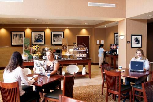 Hotel Hampton Inn And Suites Fredericksburg