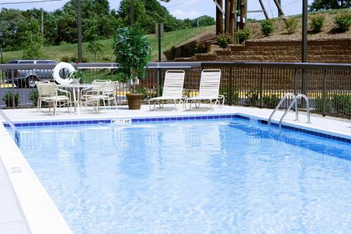 Hotel Hampton Inn And Suites Fredericksburg
