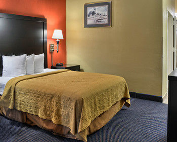 Hotel Quality Inn Fredericksburg-central Park Area
