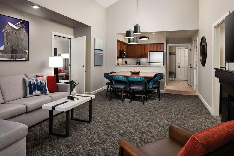 Mountainside Park City King's Crown