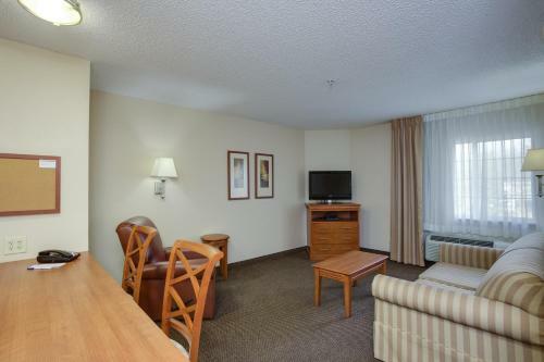 Hotel Candlewood Suites Richmond Airport