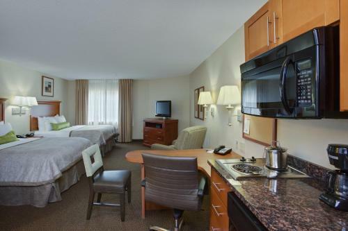 Hotel Candlewood Suites Richmond Airport