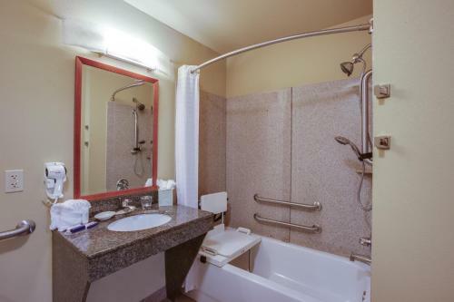 Hotel Candlewood Suites Richmond Airport