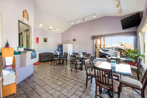 Hotel Econo Lodge Little Creek