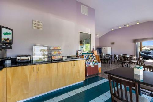 Hotel Econo Lodge Little Creek