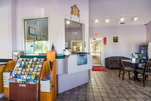 Hotel Econo Lodge Little Creek