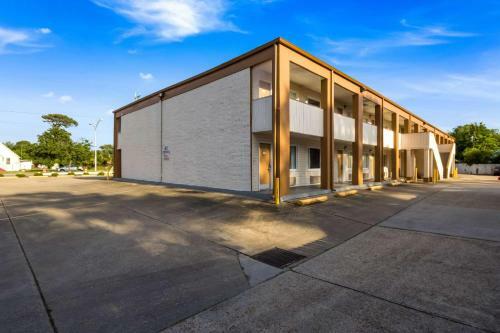 Hotel Econo Lodge Little Creek