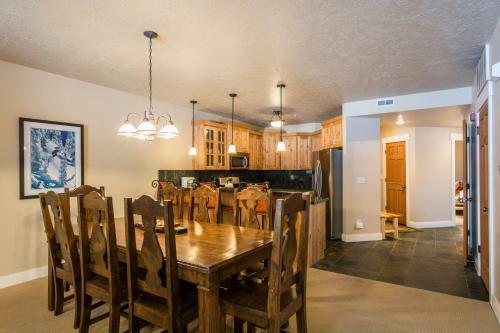 Apartamento Town Point Condos By Lespri Property Management