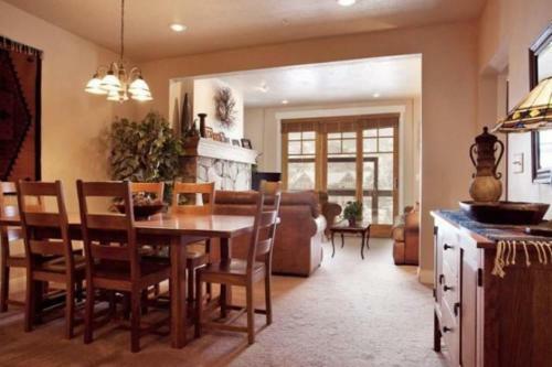 Apartamento Town Point Condos By Lespri Property Management