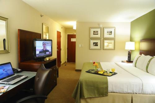 Hotel Holiday Inn Richmond South - City Gateway