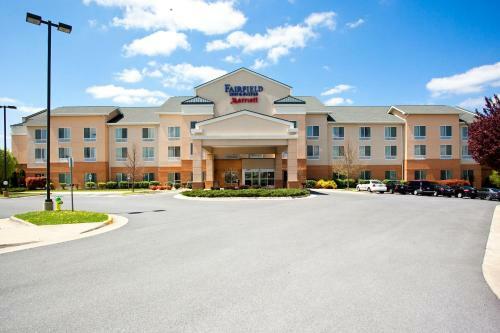 Hotel Fairfield Inn And Suites By Marriott Winchester