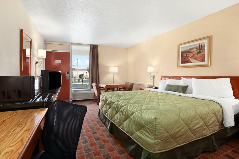 Hotel Ramada By Wyndham Wytheville