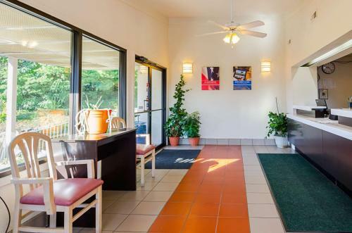 Motel 6 Wytheville