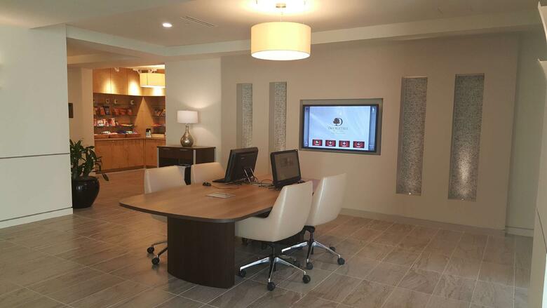 Hotel Doubletree By Hilton Virginia Beach