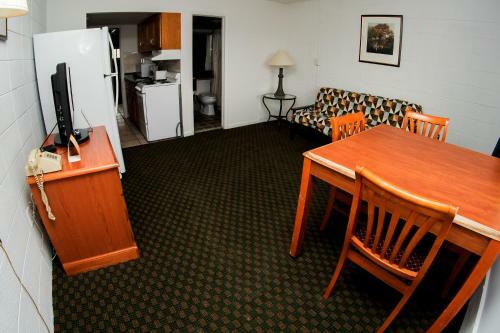 Motel Beach Carousel Virginia Beach