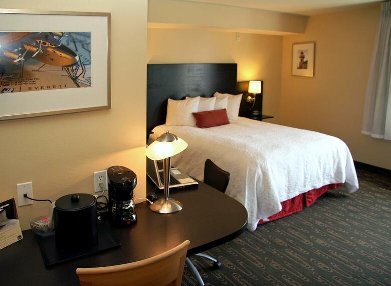 Hotel Best Western Plus Navigator Inn & Suites