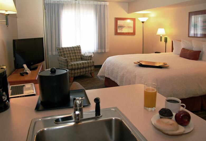 Hotel Best Western Plus Navigator Inn & Suites