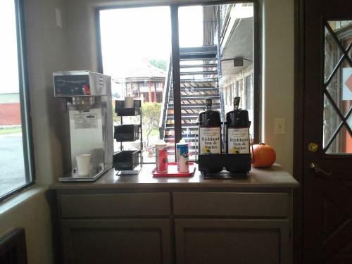 Motel Richland Inn And Suites