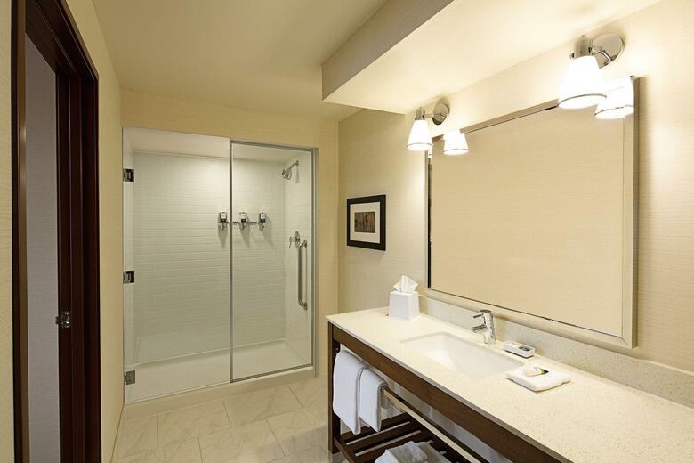 Hotel Four Points By Sheraton Downtown Seattle Center