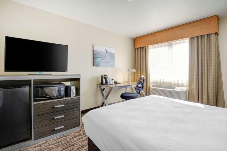 Hotel Best Western Plus Peppertree Airport Inn